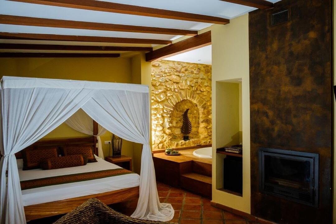 Masia Durba Hotel Castellnovo Ngoại thất bức ảnh